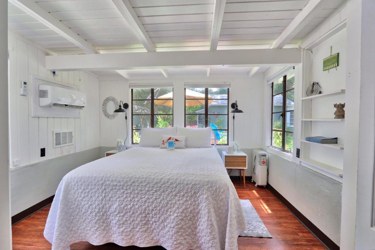 Creekside Cabins - The Getaway Villa Wimberley Ngoại thất bức ảnh